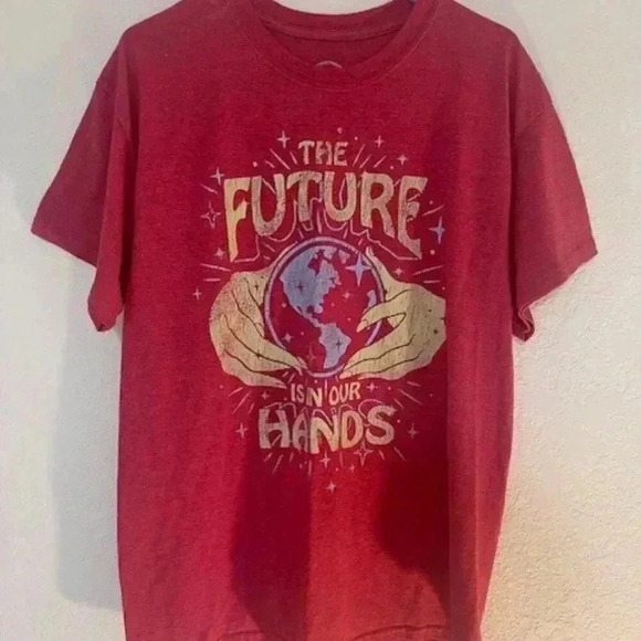 DOM Shirt Mens Sz Large The Future is in Our Hands Short Sleeve T Shirt - Picture 2 of 4